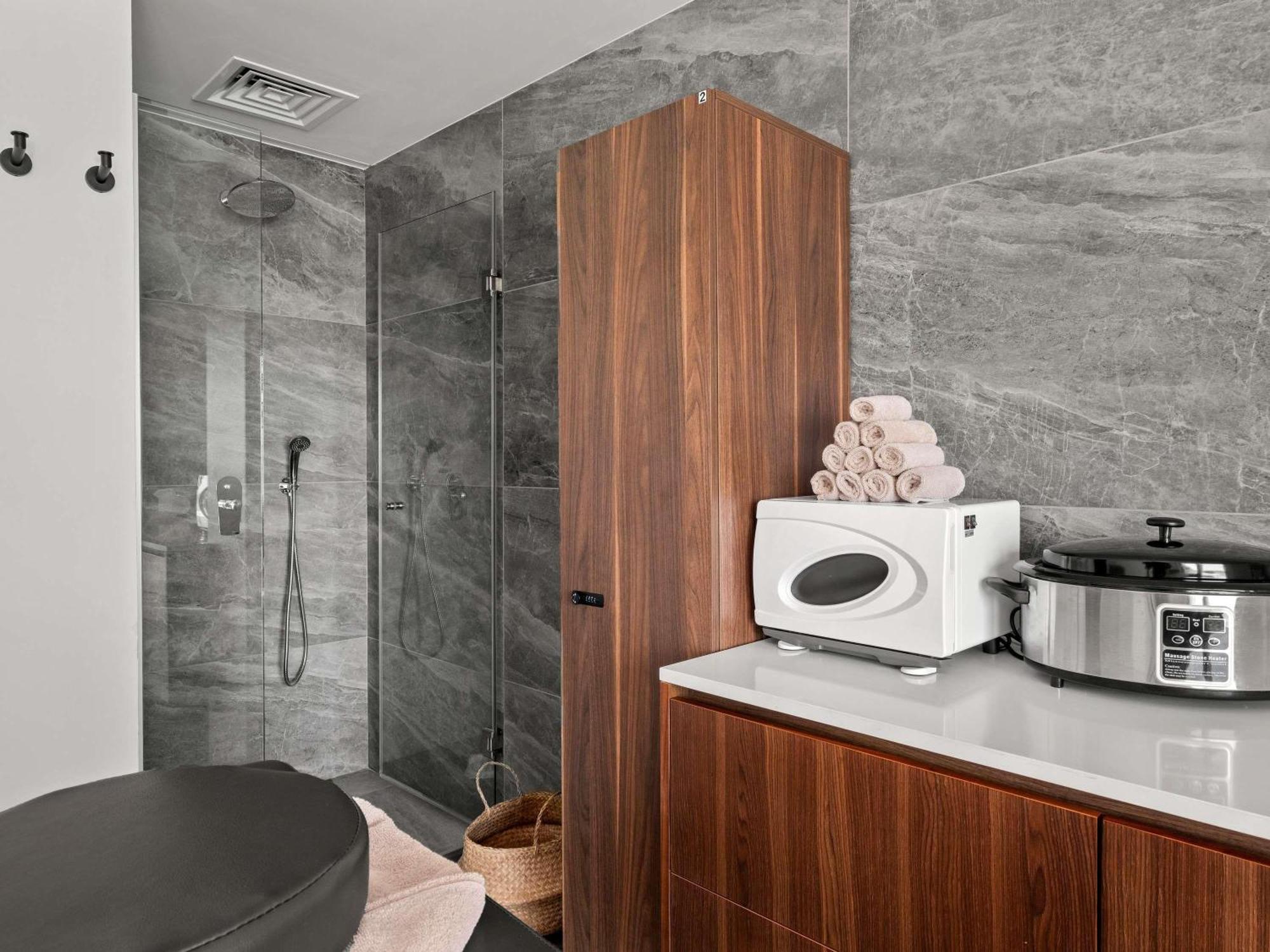 Mercure Готель